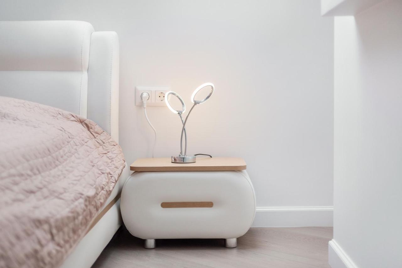 Luxurious Kaunas Basilica Apartment In Old Town By Urban Rent Esterno foto