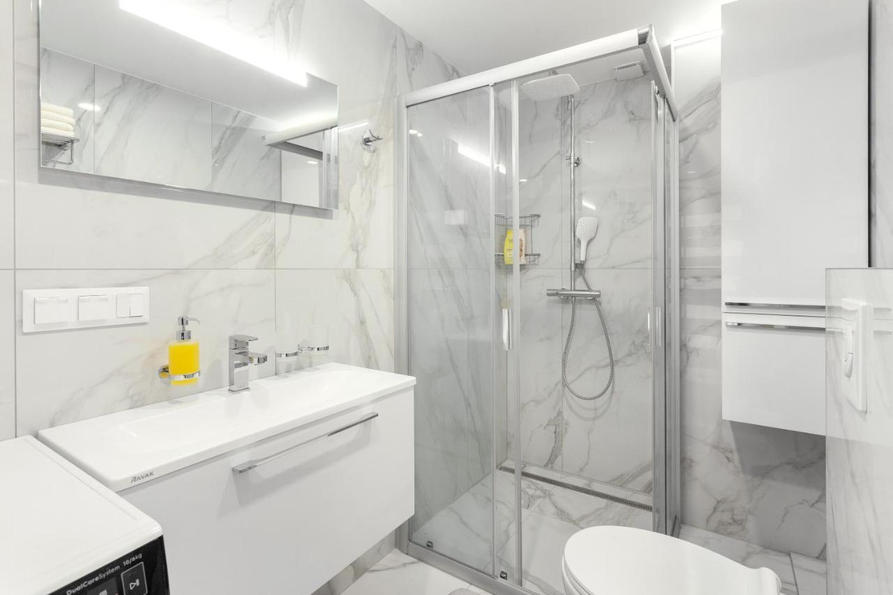 Luxurious Kaunas Basilica Apartment In Old Town By Urban Rent Esterno foto