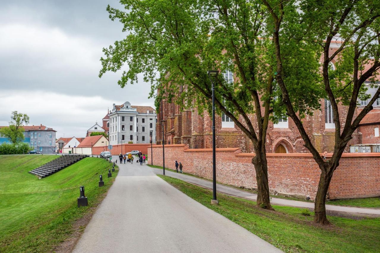 Luxurious Kaunas Basilica Apartment In Old Town By Urban Rent Esterno foto