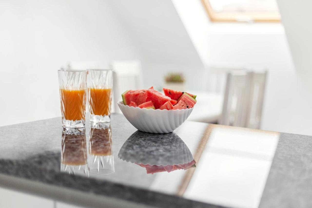 Luxurious Kaunas Basilica Apartment In Old Town By Urban Rent Esterno foto